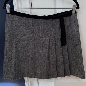 Anna Paul Elegant Black and Gray Mini Skirt